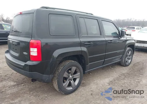 2015 Jeep Patriot High Altitude Edition z USA, uszkodzony, nr VIN 1C4NJRFB2FD217261